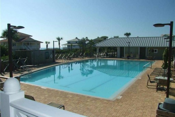 [Image: Three Dolphins: 4 BR / 5 BA Beach House in St. George Island, Sleeps 9]