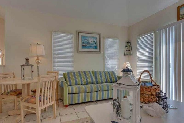 [Image: Mary's House: 3 BR / 3 BA Beach View in Saint George Island, Sleeps 11]