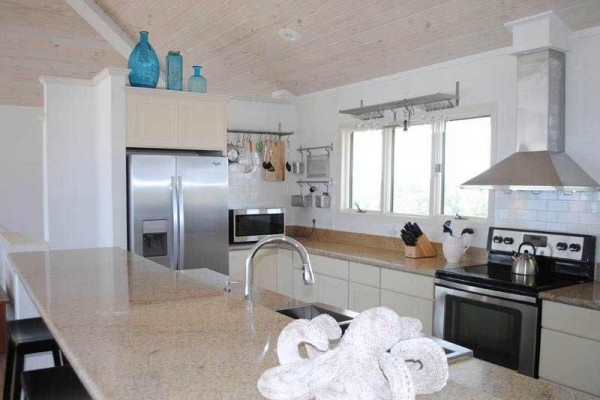 [Image: A Bit of Paradise: 3 BR / 2 BA Beach Front in Saint George Island, Sleeps 9]