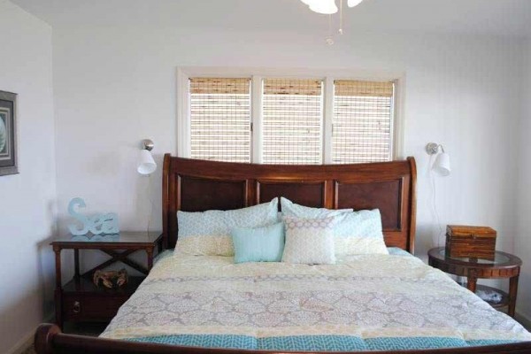 [Image: A Bit of Paradise: 3 BR / 2 BA Beach Front in Saint George Island, Sleeps 9]