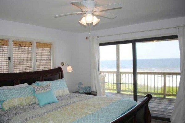 [Image: A Bit of Paradise: 3 BR / 2 BA Beach Front in Saint George Island, Sleeps 9]