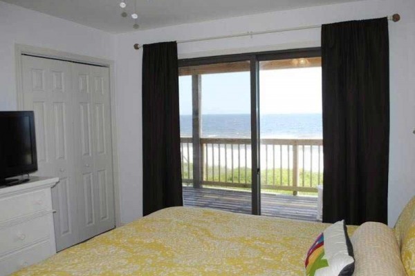 [Image: A Bit of Paradise: 3 BR / 2 BA Beach Front in Saint George Island, Sleeps 9]