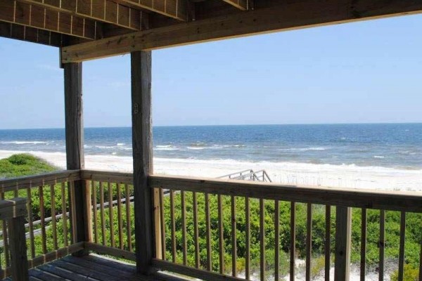 [Image: A Bit of Paradise: 3 BR / 2 BA Beach Front in Saint George Island, Sleeps 9]