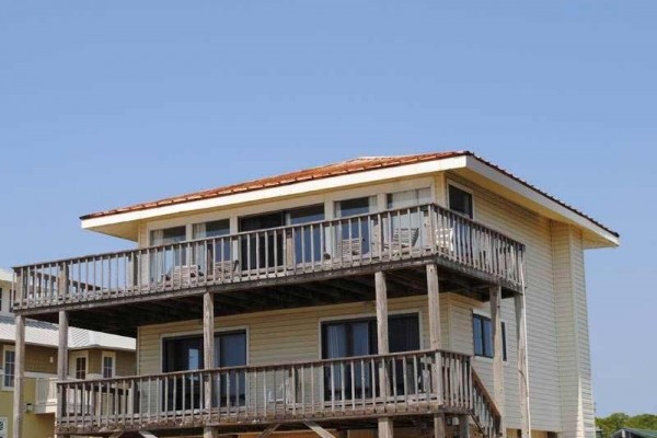 [Image: A Bit of Paradise: 3 BR / 2 BA Beach Front in Saint George Island, Sleeps 9]