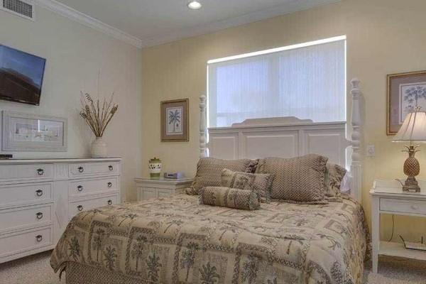 [Image: Sal Vida: 4 BR / 3.5 BA Beach View in Saint George Island, Sleeps 16]