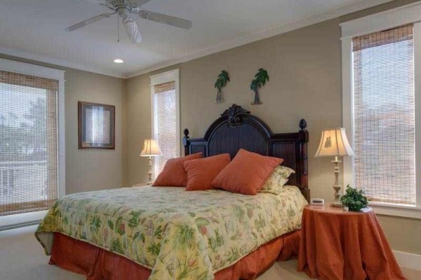 [Image: Relax-N-Style: 7 BR / 6.5 BA Beach View in Saint George Island, Sleeps 22]