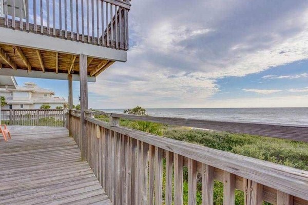 [Image: Sunbird: 3 BR / 3 BA Beach Front in Saint George Island, Sleeps 8]