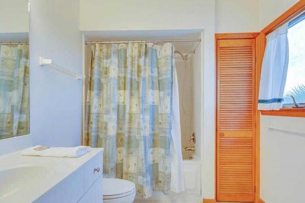 [Image: Sunbird: 3 BR / 3 BA Beach Front in Saint George Island, Sleeps 8]