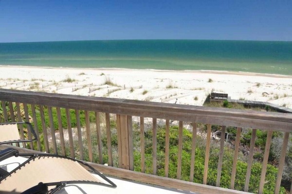 [Image: Mariner'S Compass: 3 BR / 3 BA Beach House in St George Island, Sleeps 9]