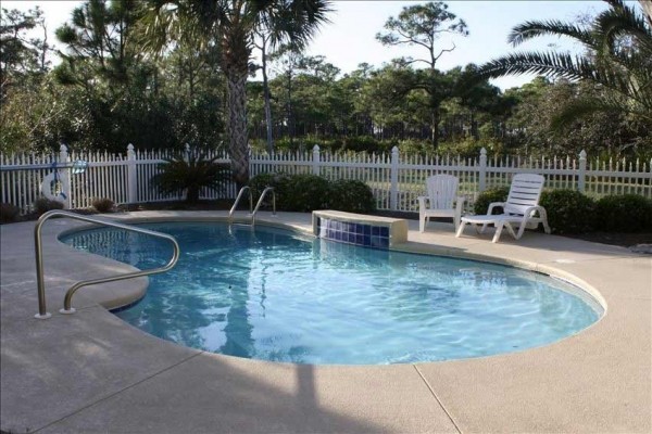 [Image: Smiley's Beach Getaway - Luxurious, Gulf View 6BR/6BA, Pets Ok]