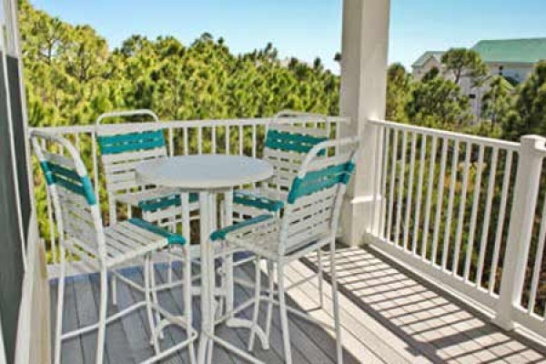 [Image: '1st Class' - Beautiful Ocean View Family Beach House]