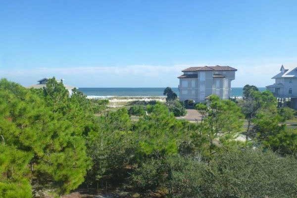 [Image: Prettiest Beach in Florida and Trip Insurance on All Rentals!]