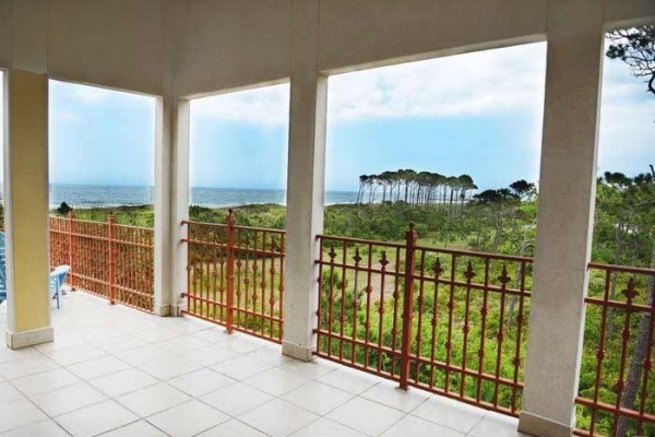 [Image: First Tier Home in the Plantation with Direct Beach Access and Amazing View]