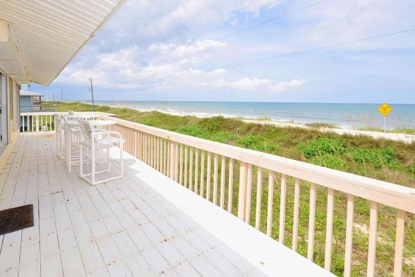 [Image: Ocean Front, 5 Bedrooms, Hdtv, Wifi - Watch Sunrise and Sunset on Deck]