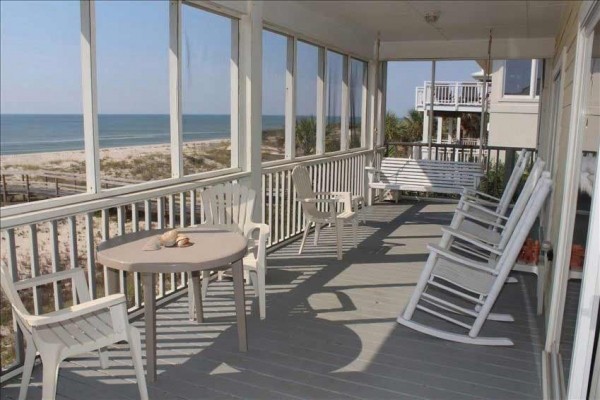 [Image: Make 'Playita Mia' Your Beach! Beachfront,Views Views Views]