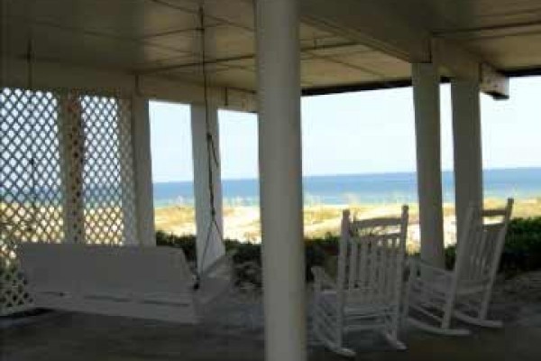 [Image: Make 'Playita Mia' Your Beach! Beachfront,Views Views Views]