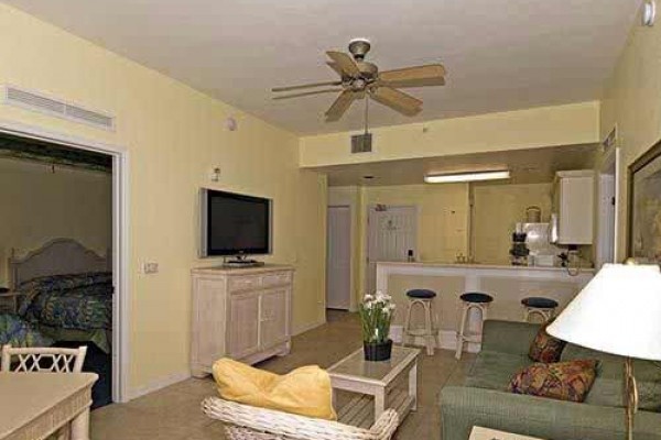 [Image: The Cove on Ormond Beach - Studio Suite]