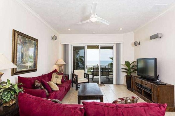 [Image: Cinnamon Beach 732, 3rd Floor Oceanfront, Hdtvs, 2 King Beds, Wifi, Sleeps 10]