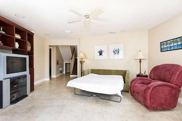 [Image: Sand Castle Home Cinnamon Beach, Hdtvs, Private Hot Tub, 2 Heated Pools, Gym]