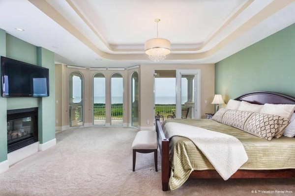 [Image: Hammock Sunrise, 5 Bedrooms, Luxury, Ocean Views, Elevator, Access to Pool]