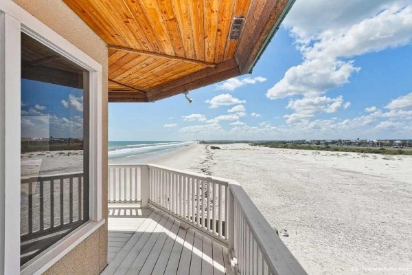 [Image: Blue Water View, Beach Front House, 4 Bedrooms, Elevator, Hdtv]