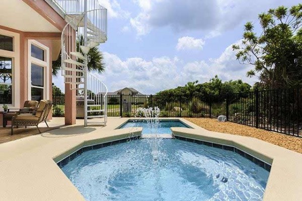 [Image: Casa Del Sol, Heated Private Pool, Private Beach Path - Crow's Nest Bedrooms]