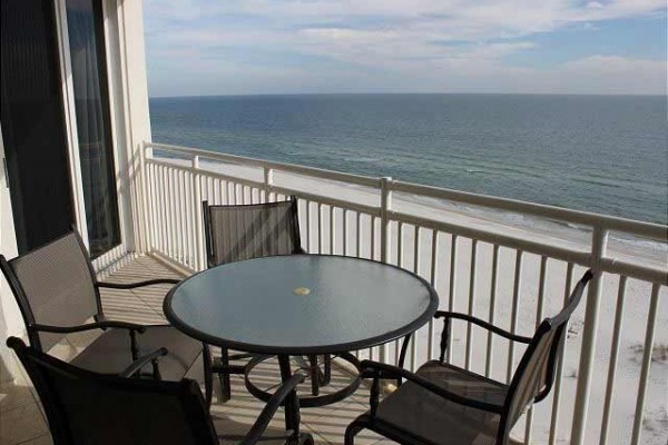 [Image: Brand New Sea Spray East 3 BR/2BA!]