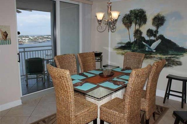 [Image: Brand New Sea Spray Riverside 2BR 2BA- Amazing 9th Floor Views!]