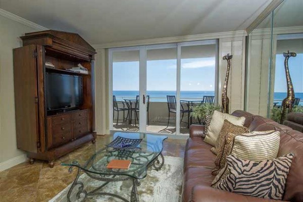 [Image: Brand New Seaspray East 2BR 2BA!]