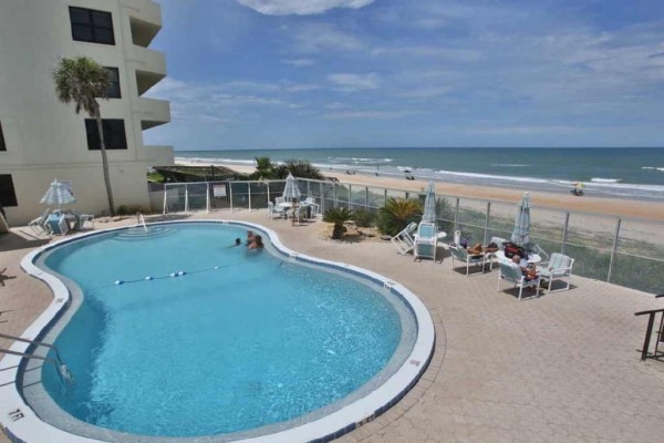 [Image: Newly Available ~ Beautifully Remodeled Oceanfront Condo with Breathtaking View]