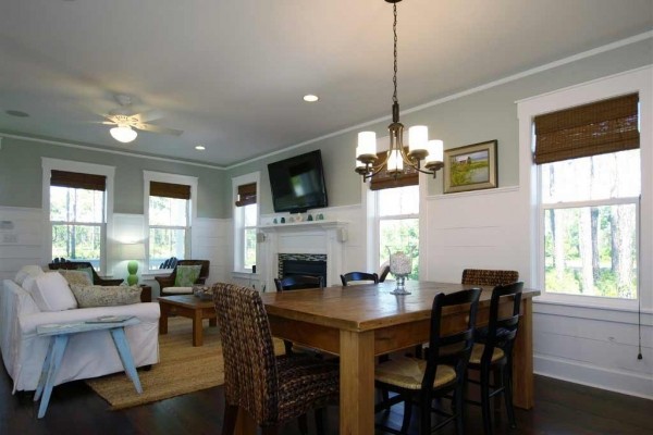 [Image: Gorgeous Coastal Retreat in Summer Camp Beach, Sleeps 7]