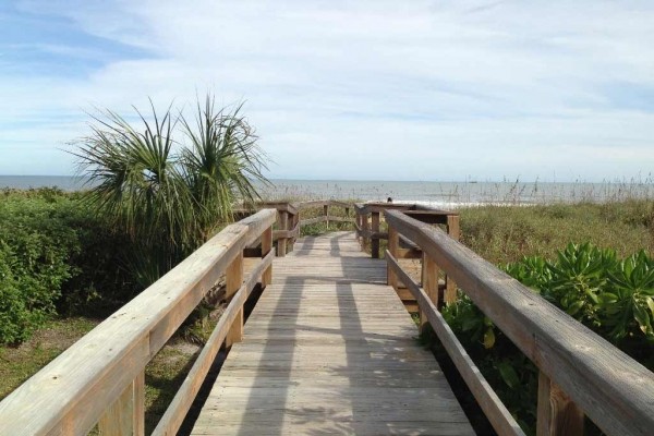 [Image: 9th Floor Direct Ocean Condo with Heated Pool Closest Beach to Disney]