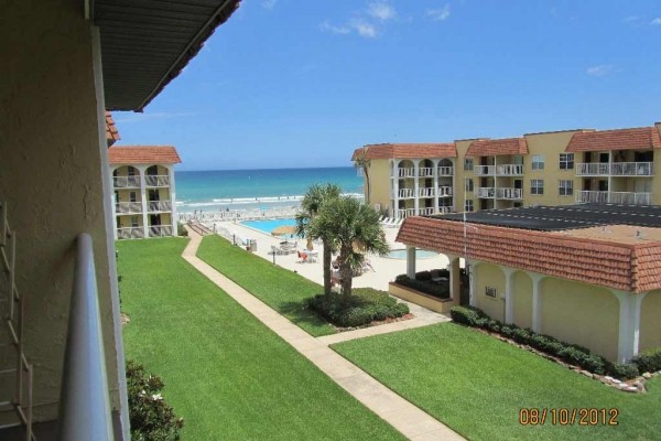 [Image: Beautiful Beachside Oceanview Condo - Atlantic Coast Florida]