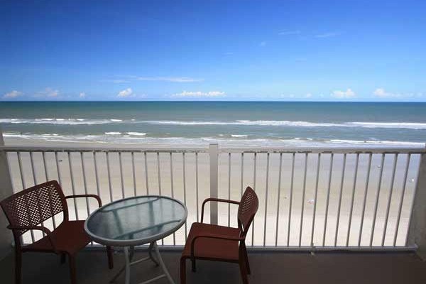 [Image: Ocean Paradise: Completely Remodeled Direct Oceanfront Unit]