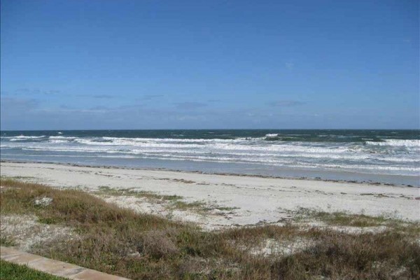 [Image: Direct Oceanfront - 3 BR/2.5 BA Townhome Monthly Rental]