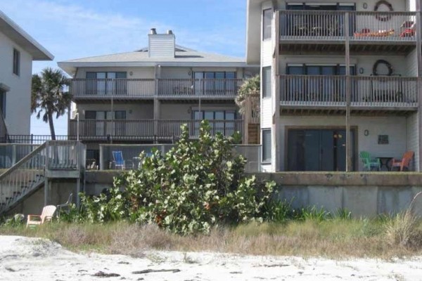 [Image: Direct Oceanfront - 3 BR/2.5 BA Townhome Monthly Rental]