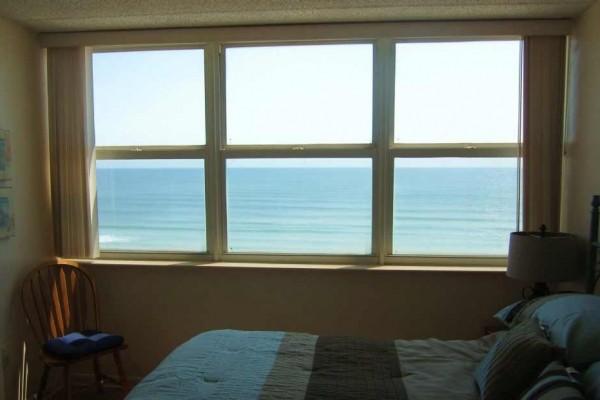 [Image: White Sand and Blue Water Paradise, Ponce Inlet]