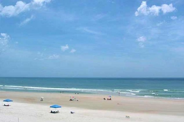 [Image: Affordable Beachfront Rentals on Secluded Ponce Inlet Beach]