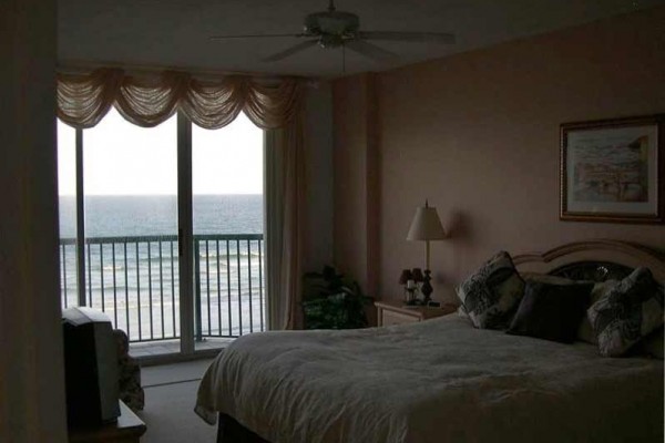 [Image: 3BR/3BA Beachfront Condo at Ponce Inlet $3,200 Per Month]