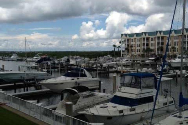 [Image: Harbour Village Golf &amp; Yacht Club -Never Before Rented! *No Drive Beach*]