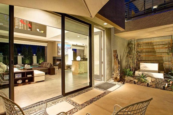 [Image: Contemporary Chic Condo Private Pool Separate Guesthouse]