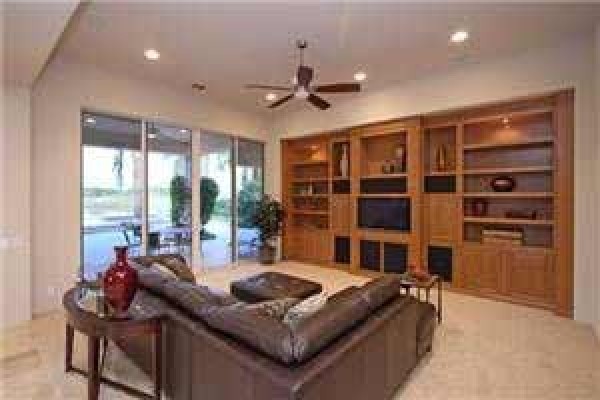 [Image: 151lq: 4 BR / 4.5 BA House in La Quinta, Sleeps 10]