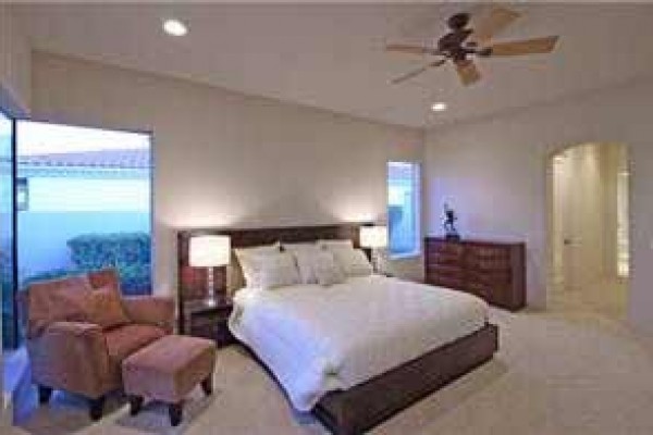 [Image: 151lq: 4 BR / 4.5 BA House in La Quinta, Sleeps 10]