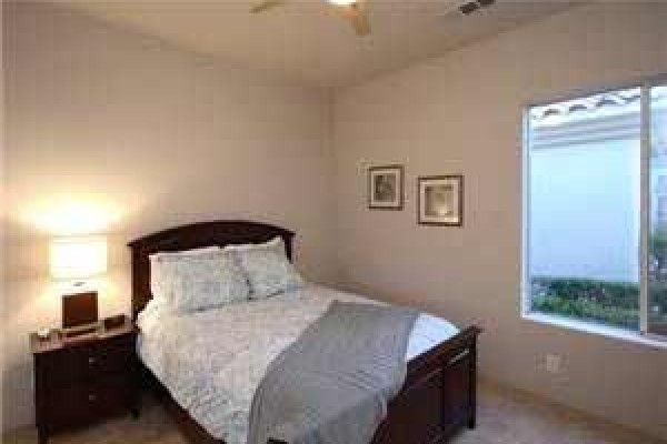 [Image: 151lq: 4 BR / 4.5 BA House in La Quinta, Sleeps 10]