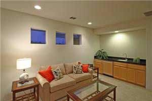 [Image: 151lq: 4 BR / 4.5 BA House in La Quinta, Sleeps 10]