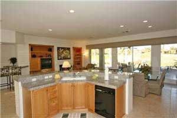 [Image: 129lq: 3 BR / 3 BA House in La Quinta, Sleeps 6]