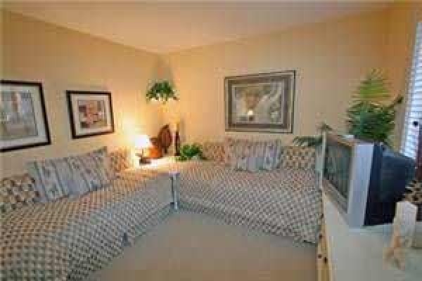 [Image: 105lq: 3 BR / 3 BA House in La Quinta, Sleeps 6]