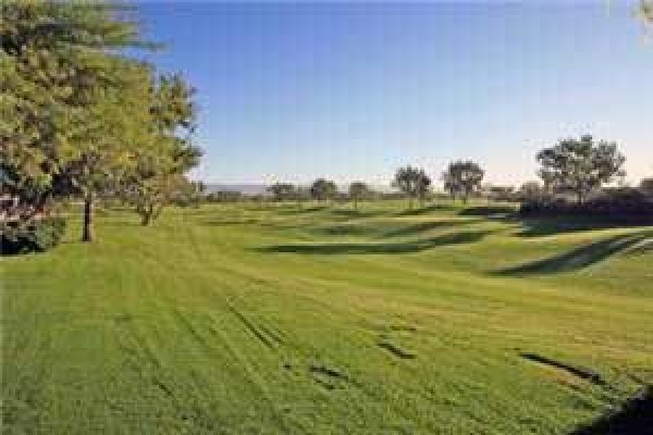 [Image: 105lq: 3 BR / 3 BA House in La Quinta, Sleeps 6]