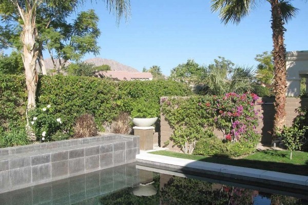 [Image: Luxury Home with Private Pool, Spectacular Mountian Views in Gated Community.]