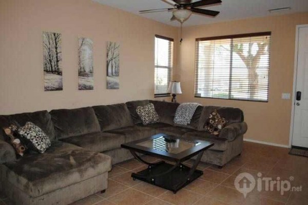 [Image: Desert Oasis Home by the Polo Fields 3/Bd,2BA Sleeps 8 (Newer Home)]